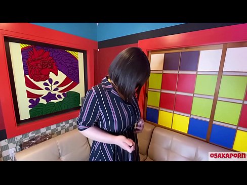 ❤️ Japansk cutie med store bryster onanerer med sexlegetøj og får en orgasme. Hun fortæller i et interview om sin kneppeoplevelse. Kæmpe bryster og behårede fisse stønner højt. Osakaporn ️❌ Fucking video at da.hentai-id.ru