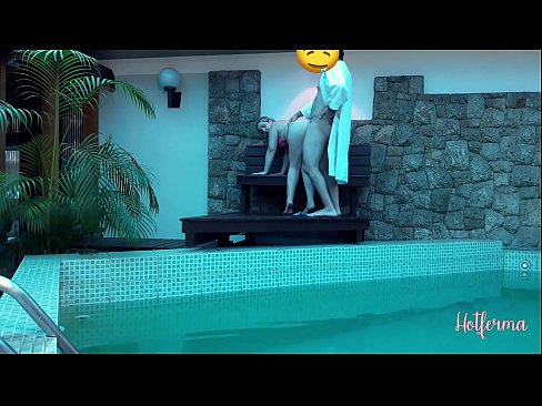 ❤️ Chef inviterer stuepige til poolen, men kunne ikke modstå en hot ️❌ Fucking video at da.hentai-id.ru